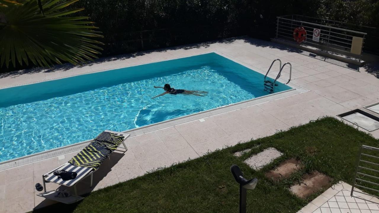 Luxury Apartment With Swimming Pool Lonato del Garda Exterior foto